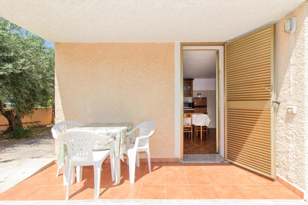 Appartamenti In Villa Con Ampio Giardino Esterno Posada  Zewnętrze zdjęcie