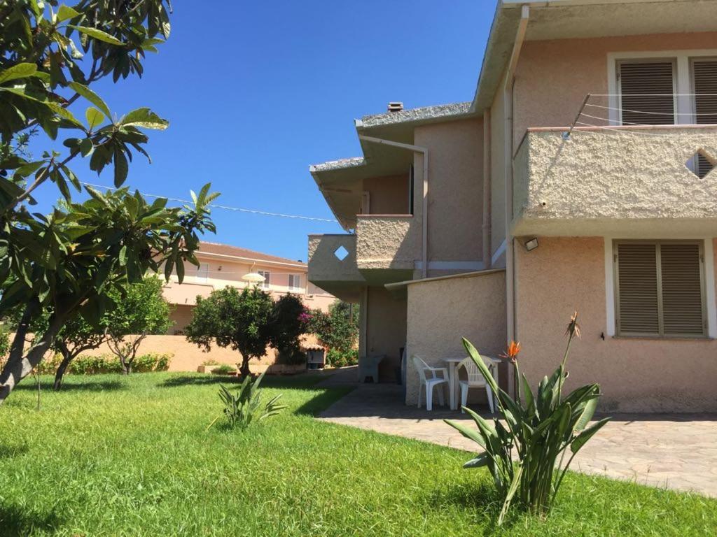 Appartamenti In Villa Con Ampio Giardino Esterno Posada  Zewnętrze zdjęcie