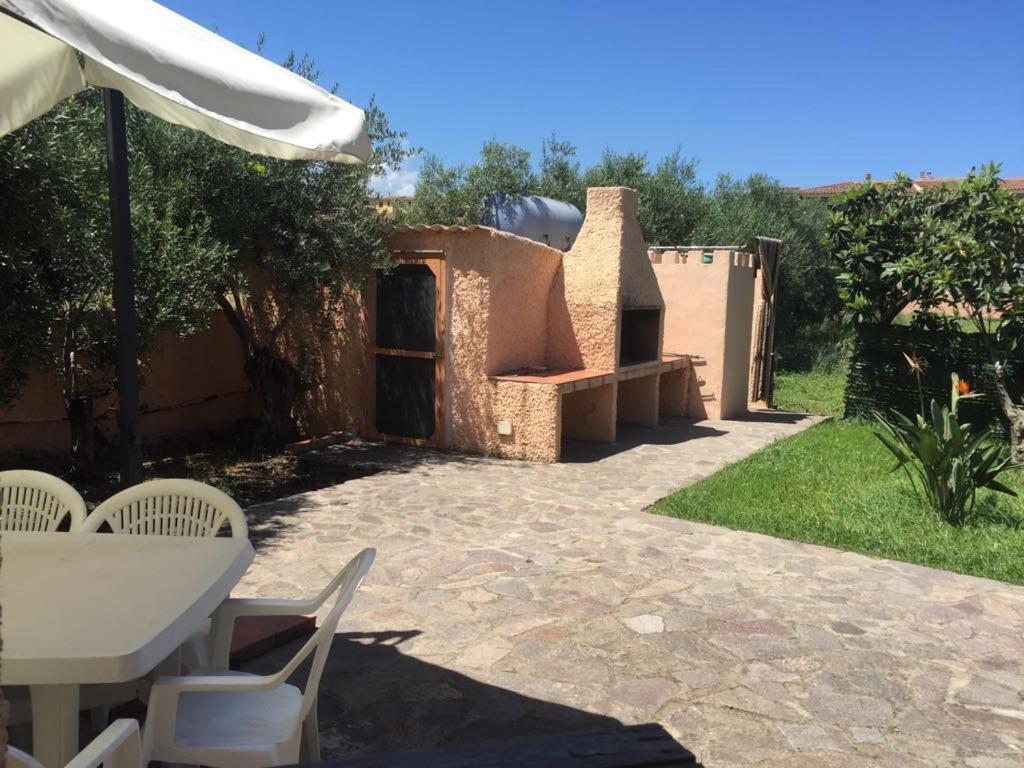Appartamenti In Villa Con Ampio Giardino Esterno Posada  Zewnętrze zdjęcie