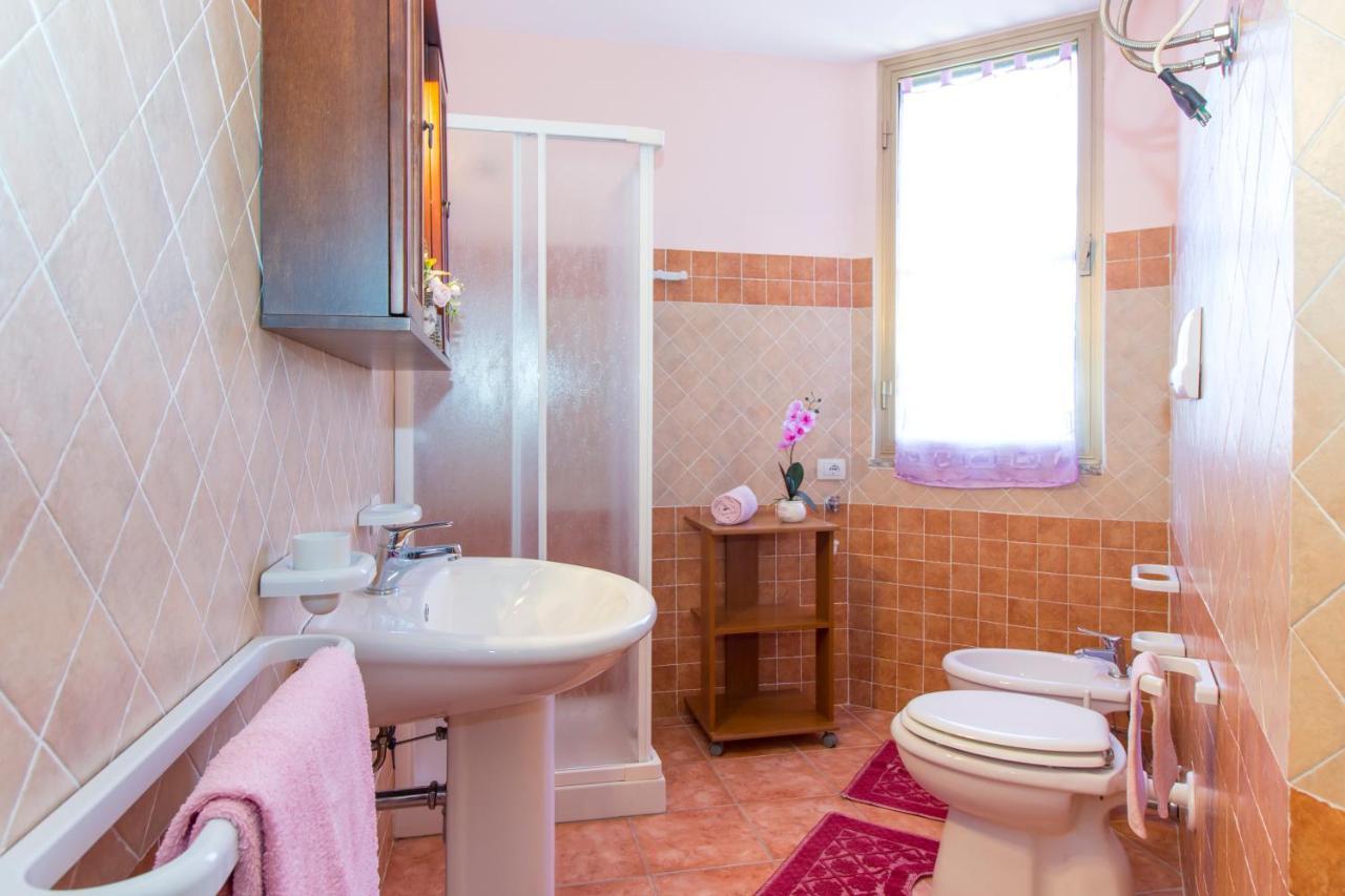 Appartamenti In Villa Con Ampio Giardino Esterno Posada  Zewnętrze zdjęcie