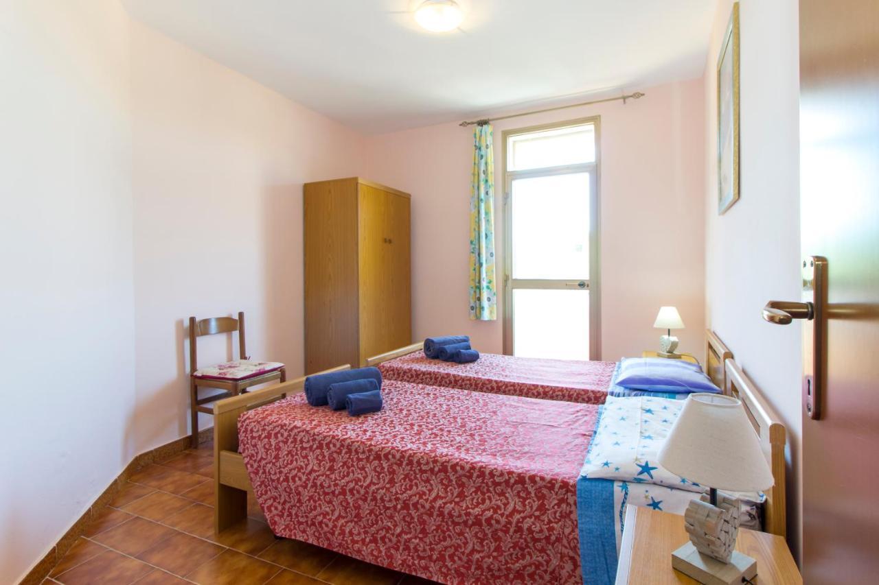 Appartamenti In Villa Con Ampio Giardino Esterno Posada  Zewnętrze zdjęcie