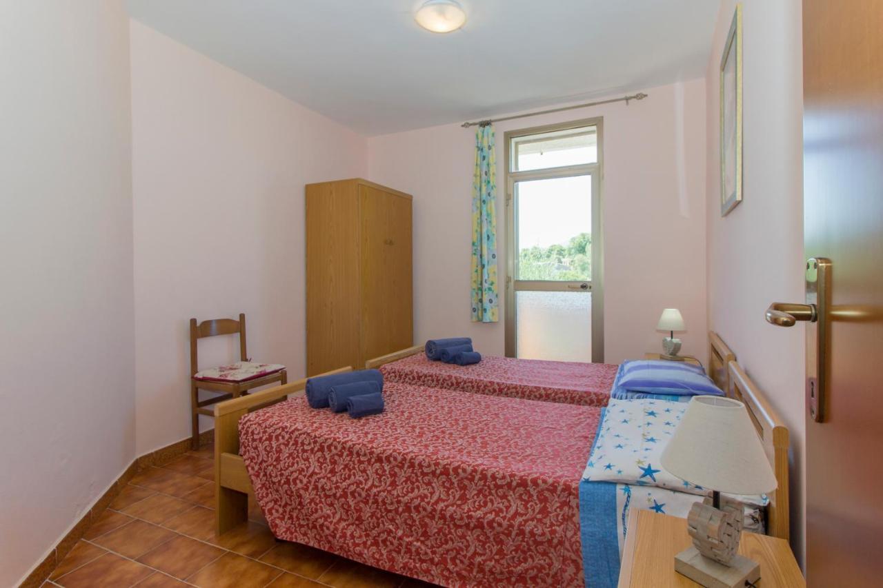 Appartamenti In Villa Con Ampio Giardino Esterno Posada  Zewnętrze zdjęcie