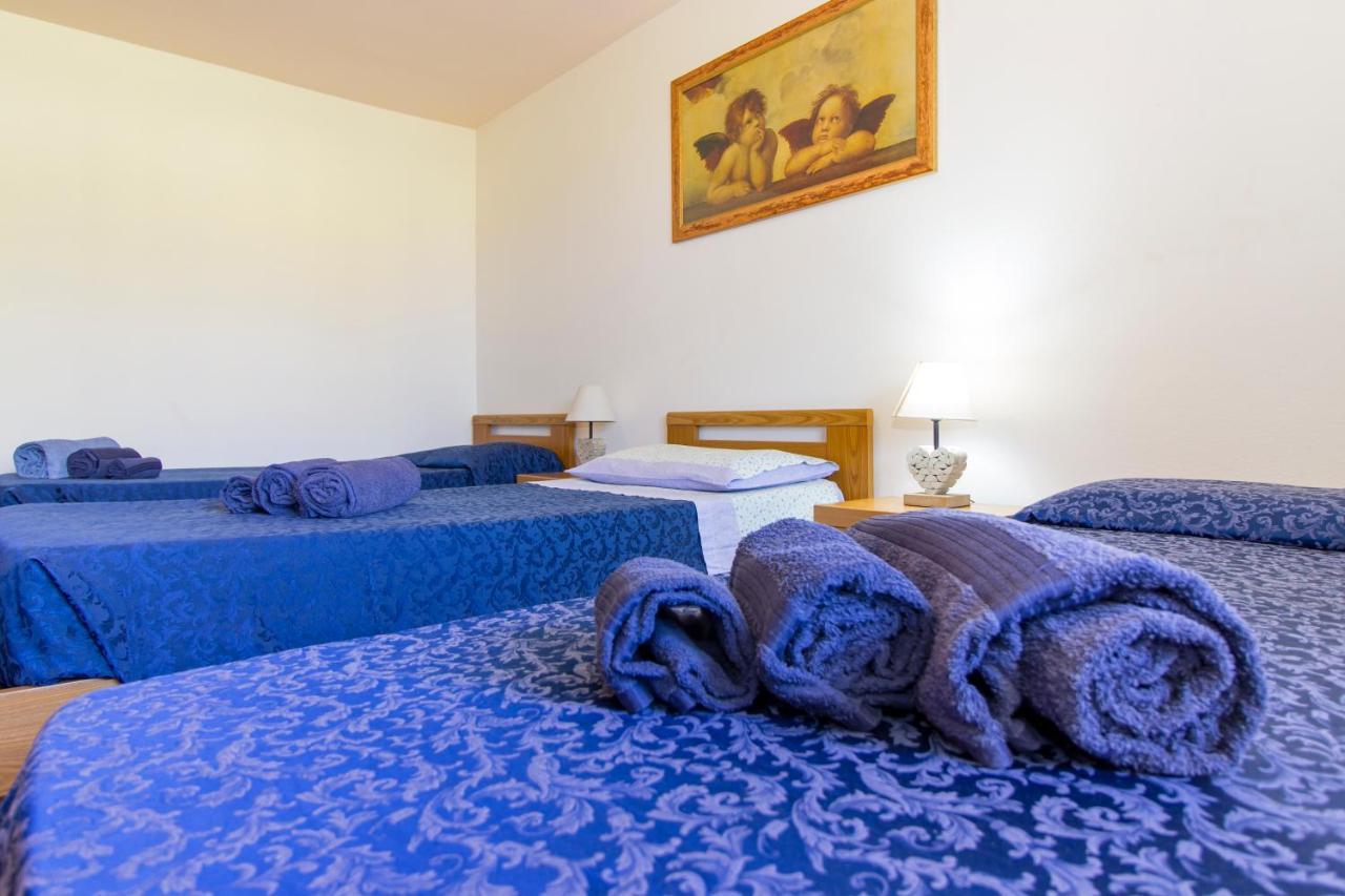 Appartamenti In Villa Con Ampio Giardino Esterno Posada  Zewnętrze zdjęcie