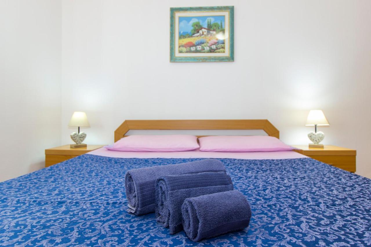 Appartamenti In Villa Con Ampio Giardino Esterno Posada  Zewnętrze zdjęcie